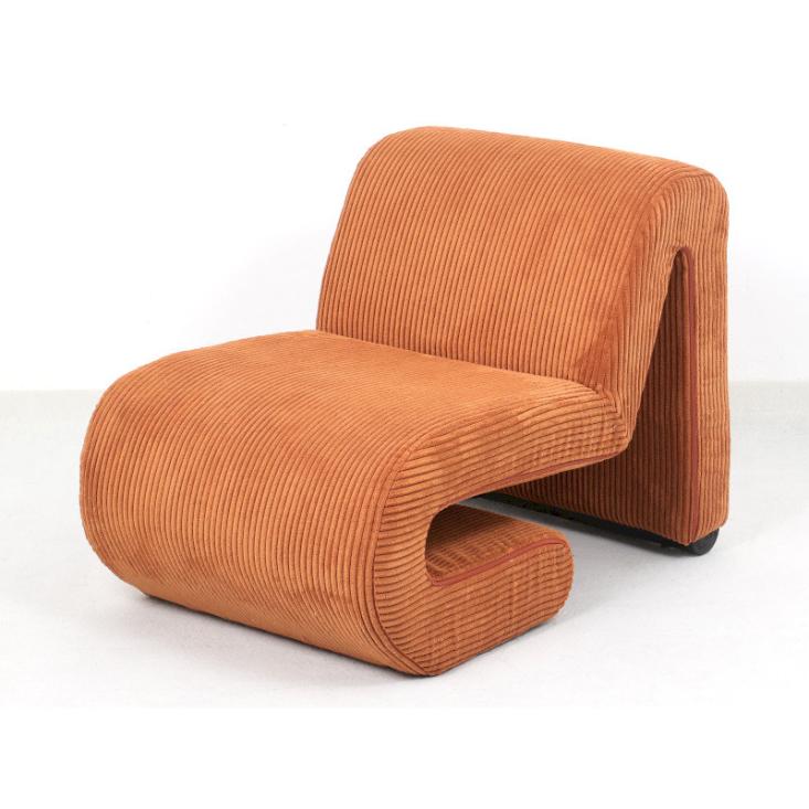 Esprit d'autrefois revendeur Drimmer Museum, vous propose leFauteuil en velours orange collection YVOIRE